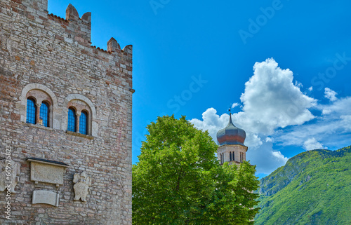 Trento, the architectures