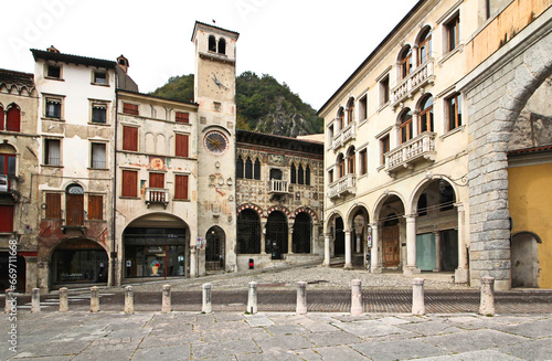 antichi edifici in piazza Flaminio nel borgo Serravalle di Vittorio Veneto (Treviso) photo