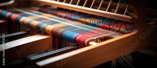 Obraz na płótnie Loom and shuttle on the warp