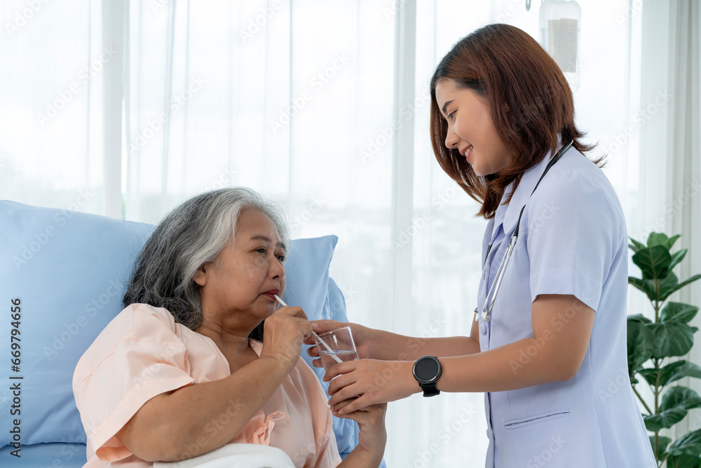 The nurse took care of her and gave her water when she was thirsty. The nurse took care of her and gave her water when she was thirsty.