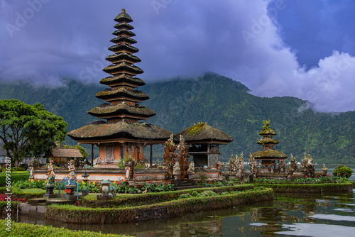 The water temple "Pura Ulun Danu Bratan"