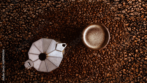 Bild auf Leinwand cafetera géiser, taza y granos de café