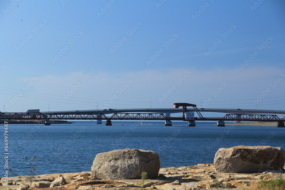 愛媛県　肱川に架かる長浜大橋
