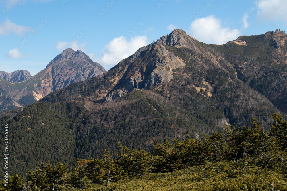 網笠山から見る秋の南八ヶ岳
