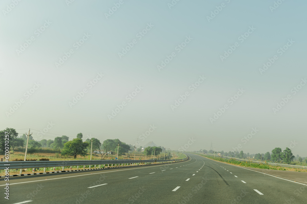 Delhi–Mumbai Expressway Delhi–Mumbai Expressway