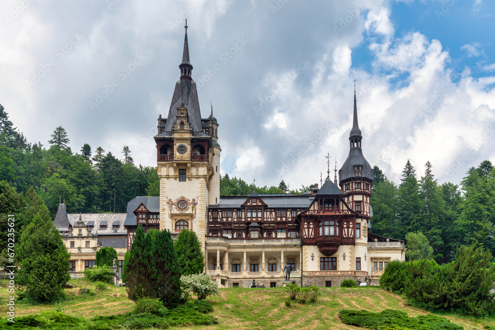 Fototapeta premium Peles Castle