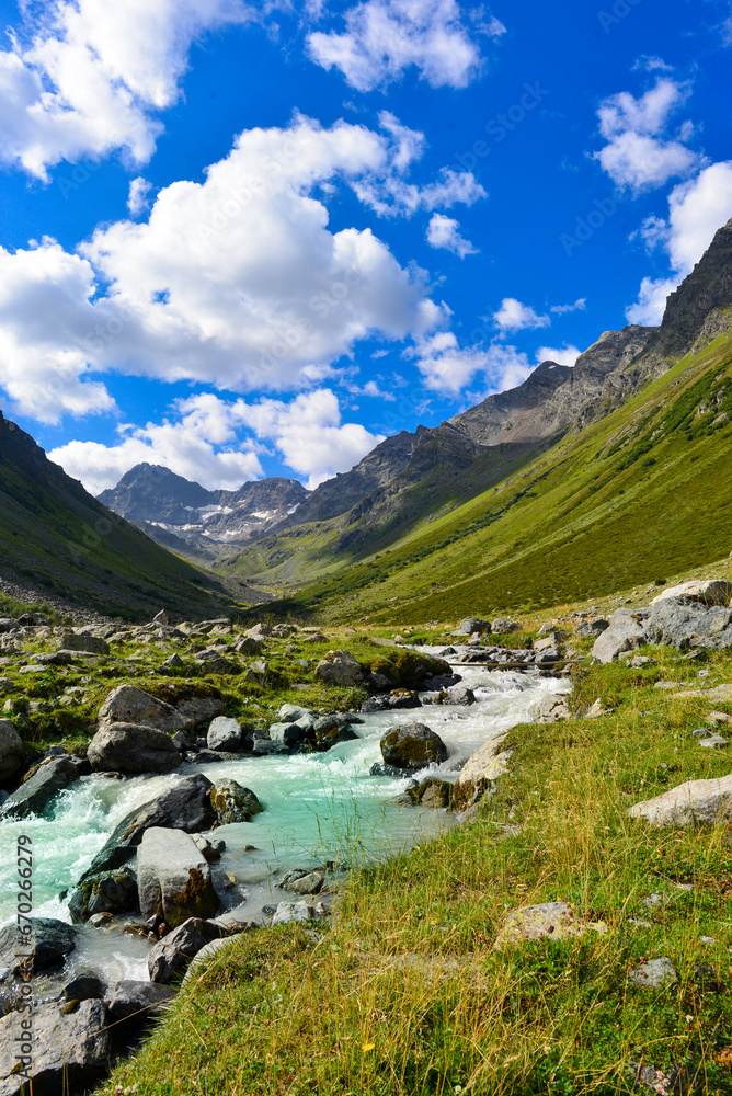 Das Lareintal, Seitental des Paznauntals in Tirol (Österreich)