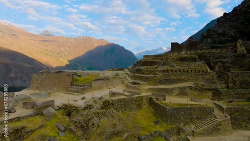 Complejo arqueologico de Ollantaytambo en el valle del rio Urubamba en Cuzco Perú