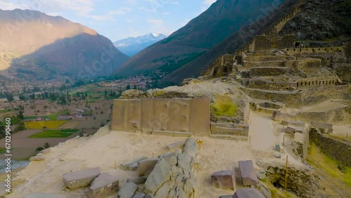 Complejo arqueológico de Ollantaytambo en el valle del Urubamba Cuzco Perú