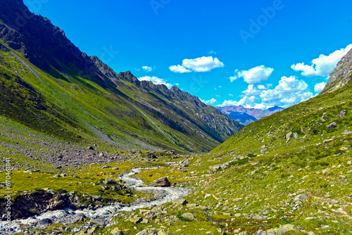 Das Lareintal, Seitental des Paznauntals in Tirol (Österreich)