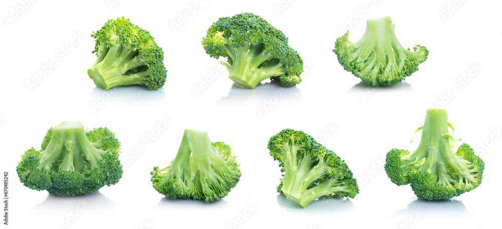 Seamless pattern with broccoli. Vegetables abstract background. Broccoli on the white background. Seamless pattern with broccoli. Vegetables abstract background. Broccoli on the white background.