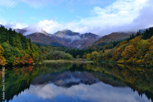 秋の大源太キャニオン、秋の大源太湖 Daigenta Canyon in autumn