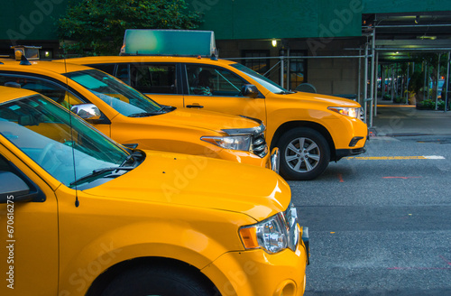 Yellow cabs, taxis, in Manhattan, New York, USA