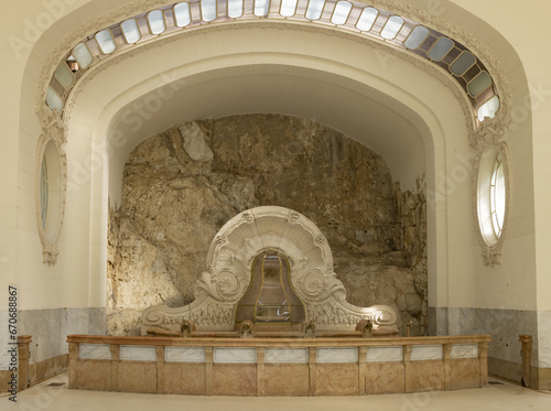 Foto Source des Célestins au thermes de Vichy en France