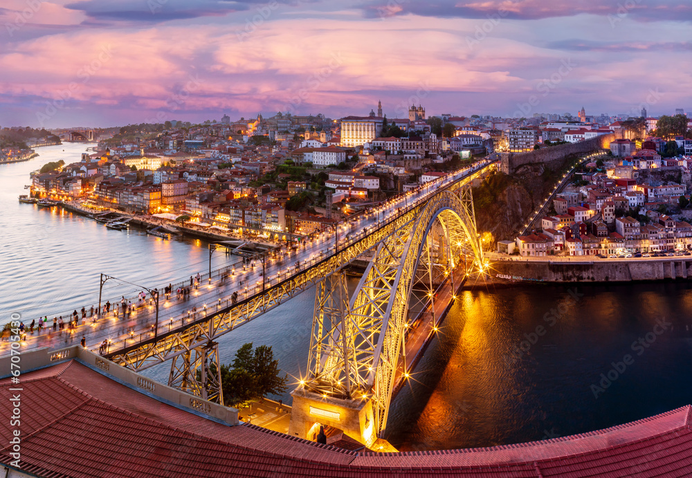 Ponte Dom Luis I, Luis I Bridge..Porto, Oporto, Portugal, Europe