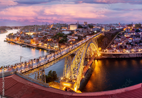 Ponte Dom Luis I, Luis I Bridge..Porto, Oporto, Portugal, Europe © Earth Pixel LLC.