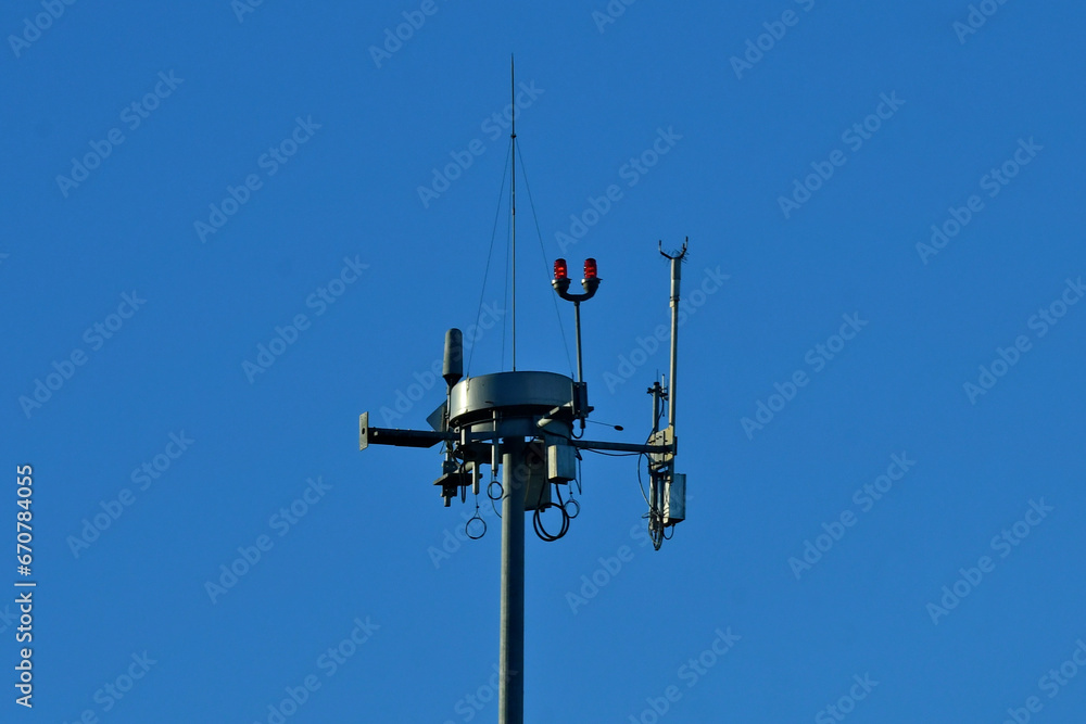 Pollution sensors (?) are are scattered around urban centers to monitor pollutant levels Pollution sensors (?) are are scattered around urban centers to monitor pollutant levels