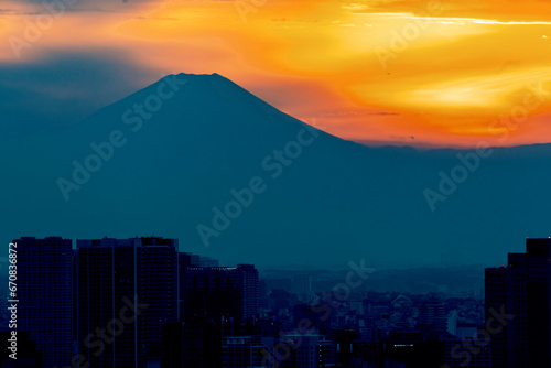 Photography View of Mount Fuji from Tokyo, Japan at sunset