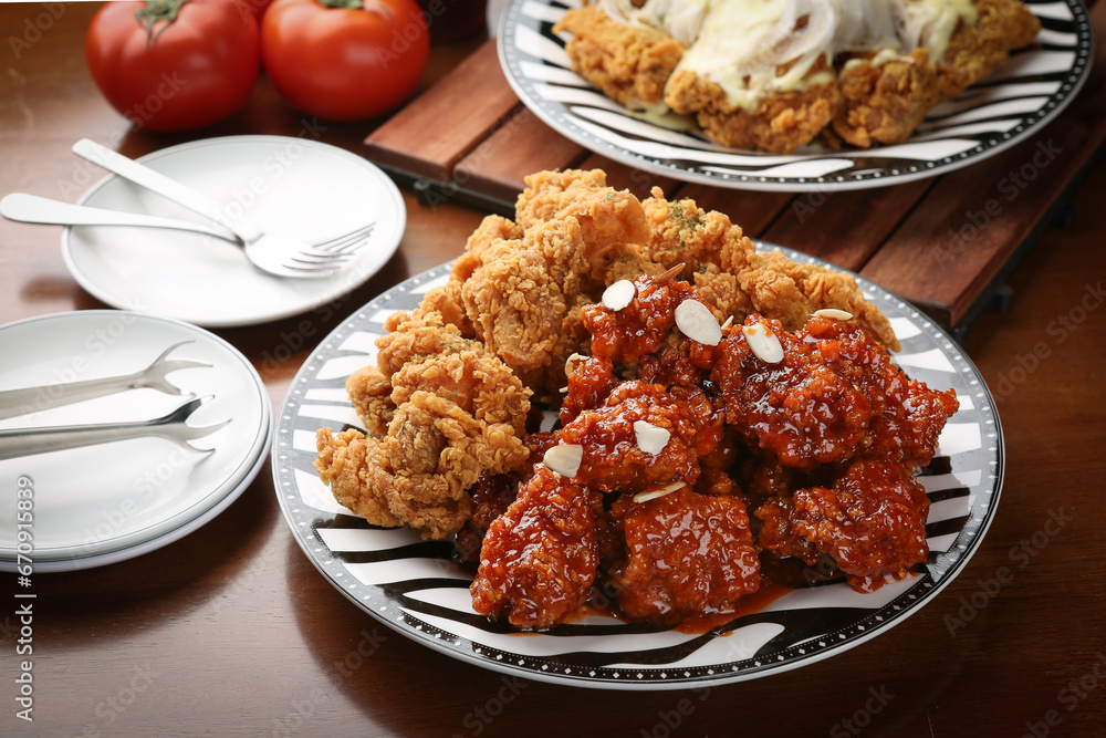 Fried Chicken / Seasoned Fried Chicken Fried Chicken / Seasoned Fried Chicken