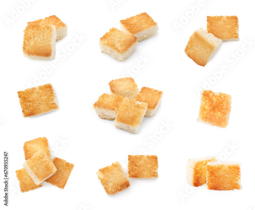 Obraz na płótnie Delicious crispy croutons isolated on white, set