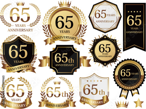 高級感のある65周年記念のエンブレムセット　ゴールド