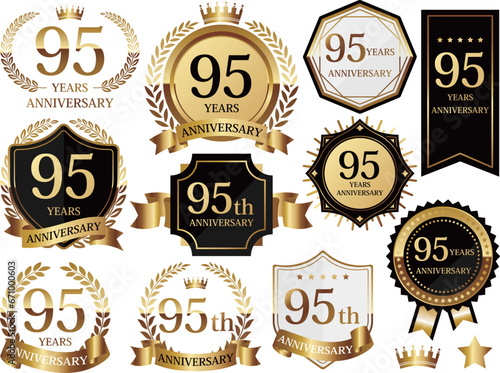 高級感のある95周年記念のエンブレムセット　ゴールド