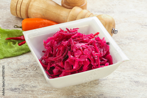 Marinated cabbage with beetroot and spices