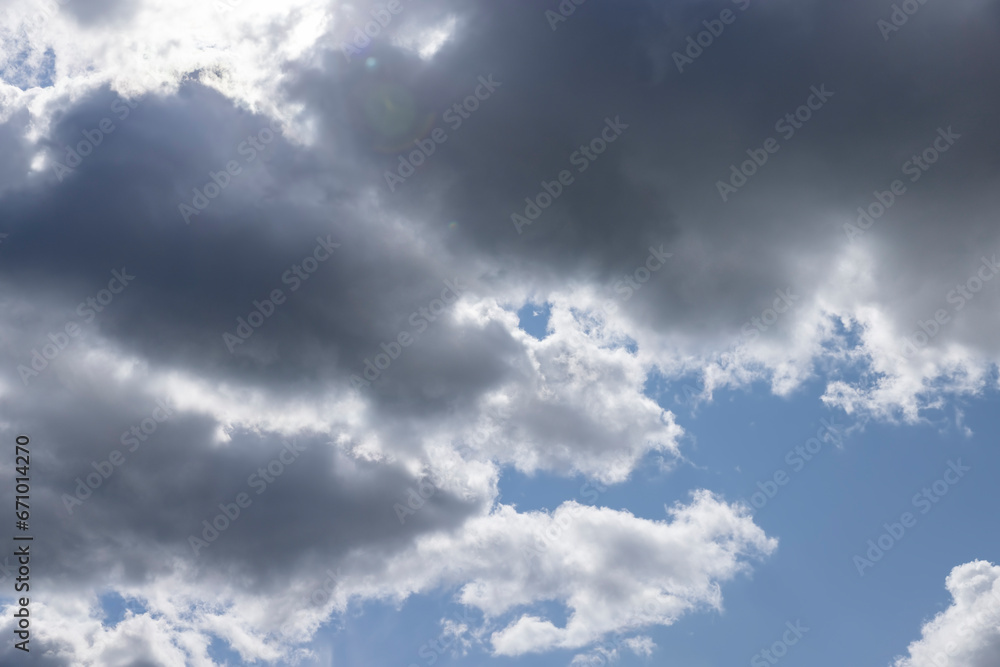 Fototapeta premium clouds in the blue sky in cloudy windy weather