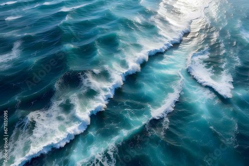 Turbulent waves of the sea © Imazh