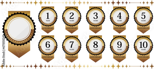 高級感のあるエンブレム11種セット　ホワイト＆ゴールド