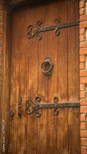 drzwi stare ulica grecja piękna okolica saloniki