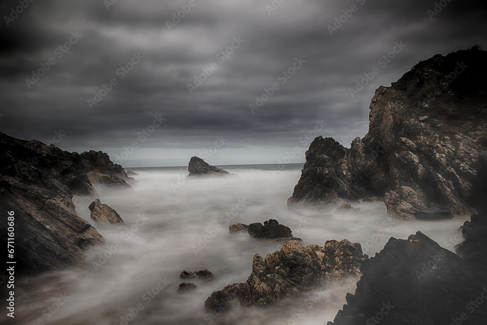 Obraz premium Fels im Meer