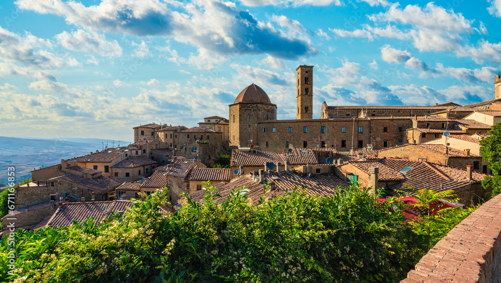 Fototapeta premium Scenic sight in the marvelous city of Volterra, in the province of Pisa, Tuscany, Italy.