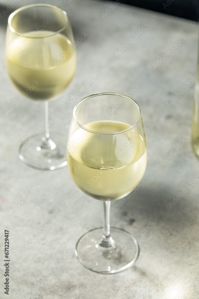 Boozy Organic Sauvignon White Wine Boozy Organic Sauvignon White Wine