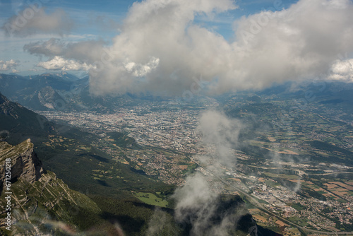 Luftbild Grenoble © hotte_light