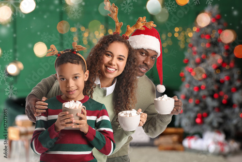 African-American family wit...