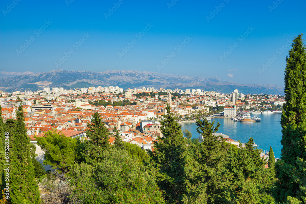 Obraz premium Aerial view of Split viewed from Marjan Park in Dalmatia, Croatia