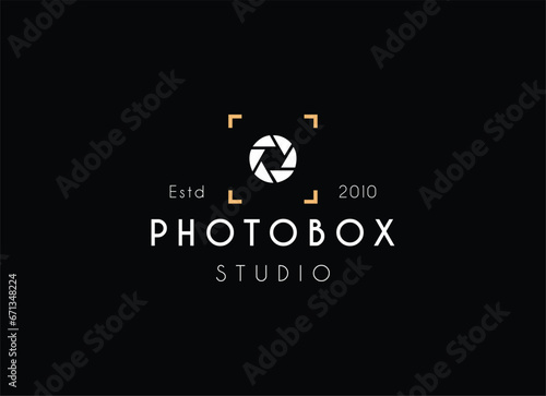 Photography studio and photo box logo design vector. 