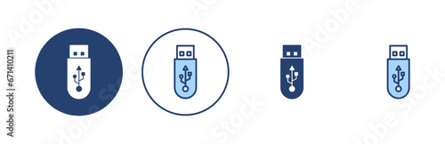 Usb icon vector. Flash disk sign and symbol. flash drive sign.