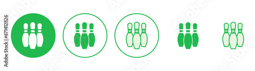 Bowling icon set. bowling ball and pin icon. bowling pins