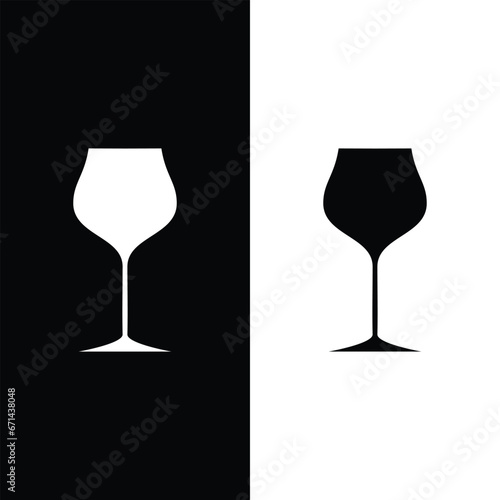 Wine Glass Icon Vector Design template