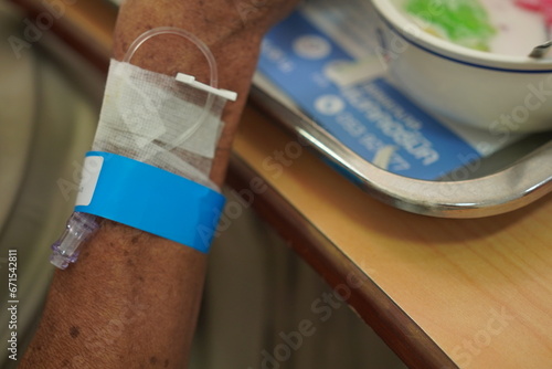 Wallpaper Mural Asian family A daughter goes to visit her father in the hospital. Asian elderly man Sick and have health problems A female daughter is taking care of her father in a hospital bed. Massage for patients Torontodigital.ca