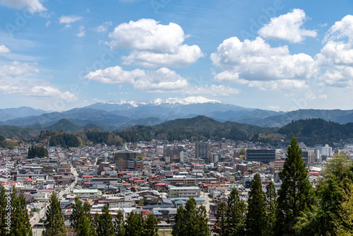 Tableau sur toile Takayama, Gifu, Japan; Panoramic view of Takayama City and the snow covered Nort