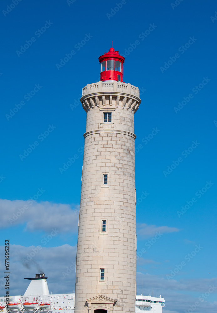 Le phare Saint-Louis à Sète, dans l'Héraut, en France