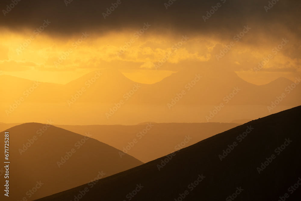 Obraz premium Arran Mountains Sunset