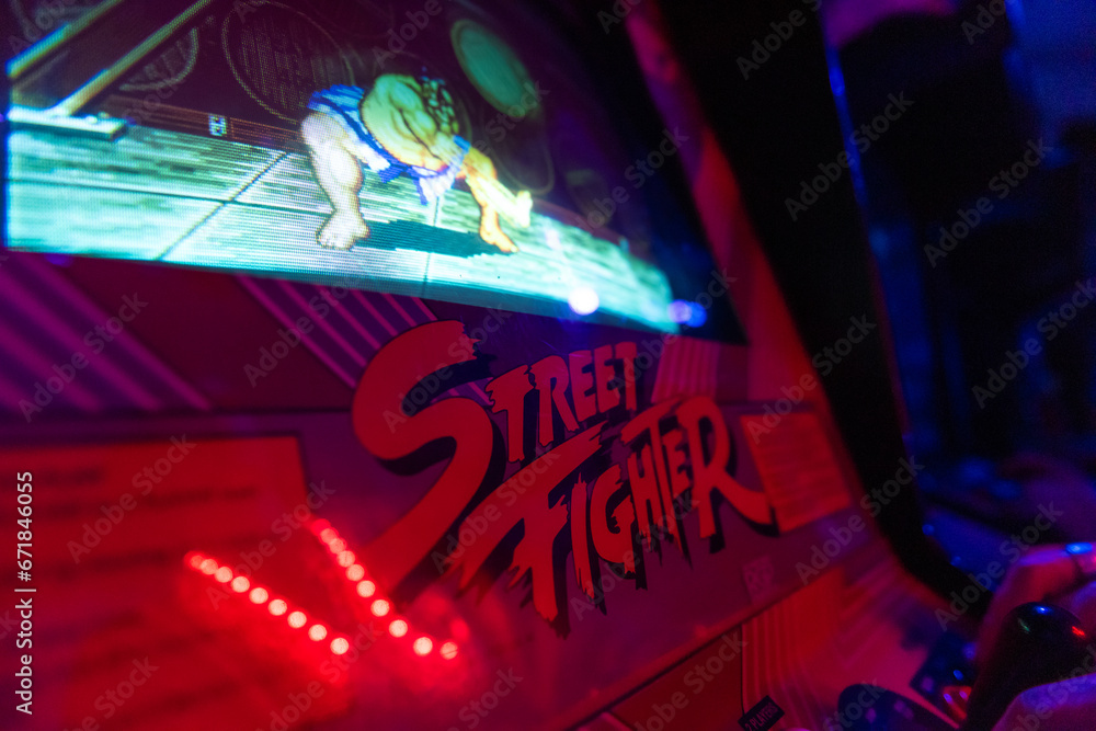 Blackpool, uk, 01.01.2023 A vintage retro street fighter 2 arcade game
