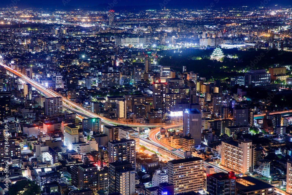 名古屋市、ミッドランドスクエアから眺める名古屋の夜景(名古屋城方面) 名古屋市、ミッドランドスクエアから眺める名古屋の夜景(名古屋城方面)