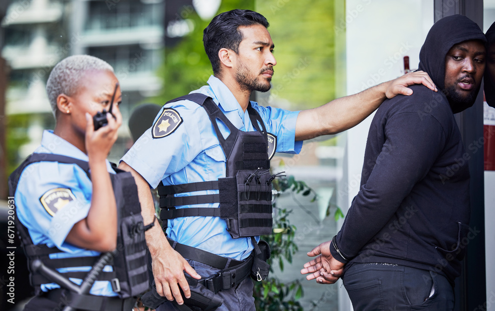 Φωτογραφία Police, arrest and criminal outdoor, justice and legal with power struggle, crime and walkie talkie