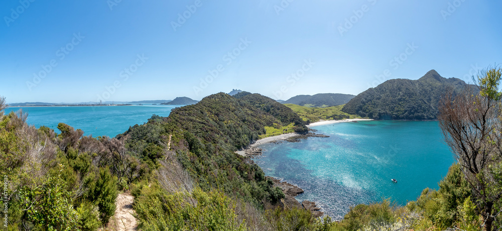 Busby Head Track Lookout: Majestic Ocean and Coastal Landscape near Whangārei Heads in Northland, New Zealand
