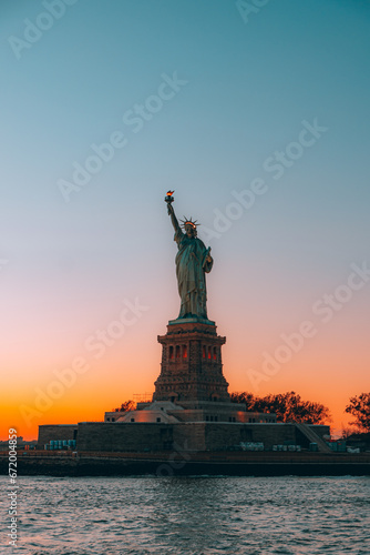 statue of liberty at sunset © jimmymutophotography